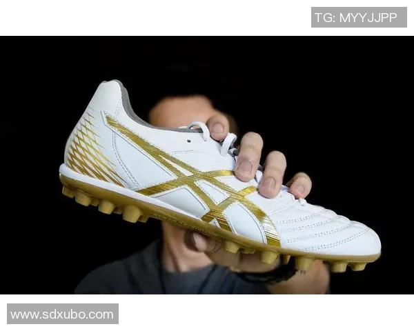 双星足球鞋代言球星盘点 每一款背后的传奇故事与荣耀时刻