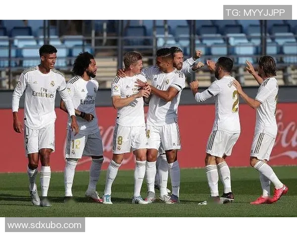 足球巨星转会风云大揭秘历史性转会记录与背后故事全解析